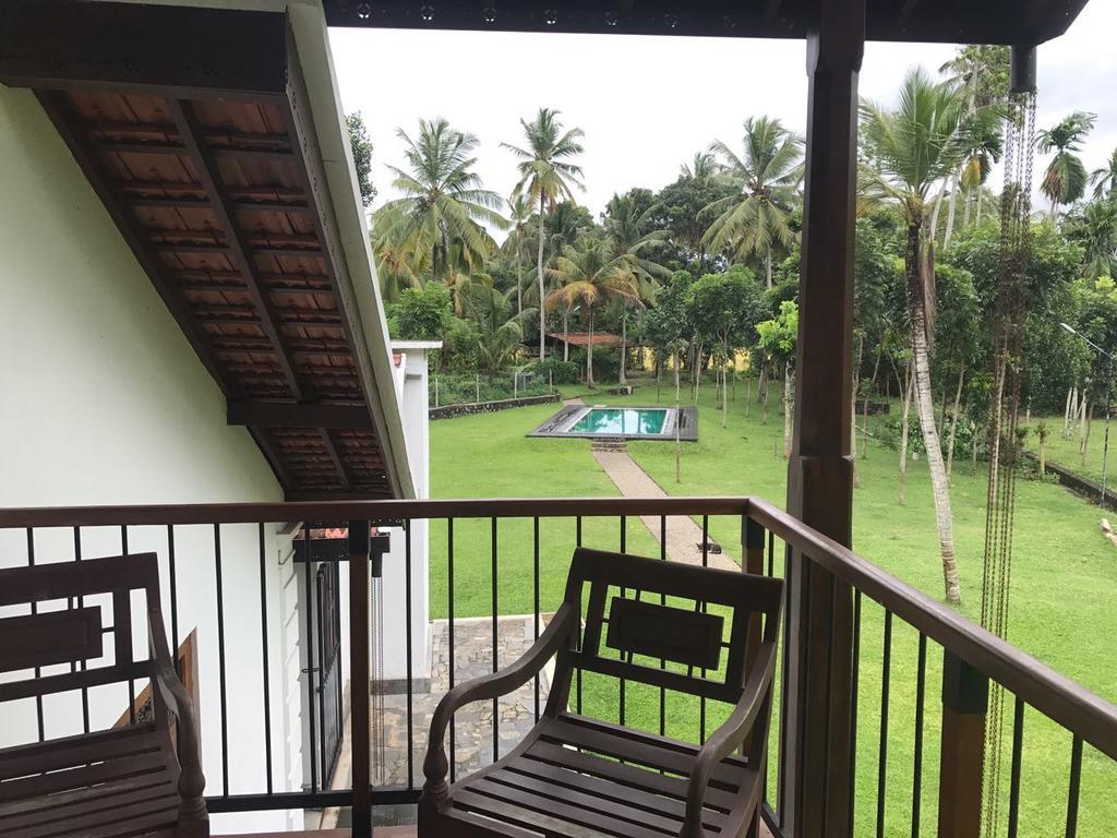 Villa Indrasiriya Ahangama Exterior photo